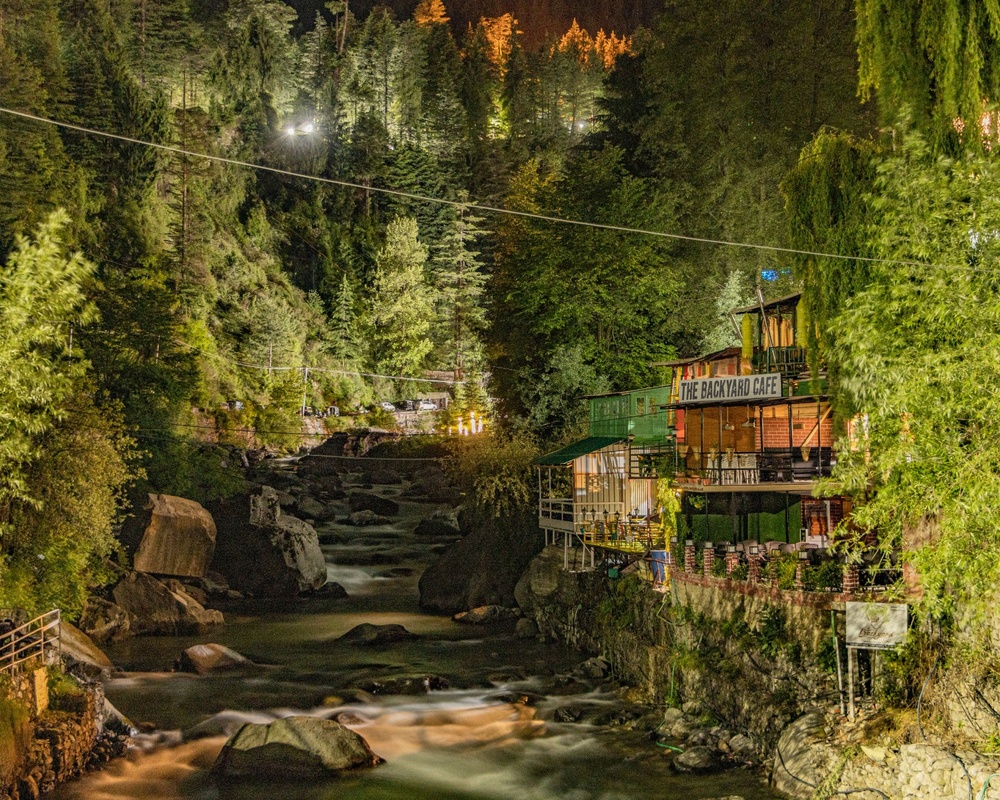 Riverside Luxury